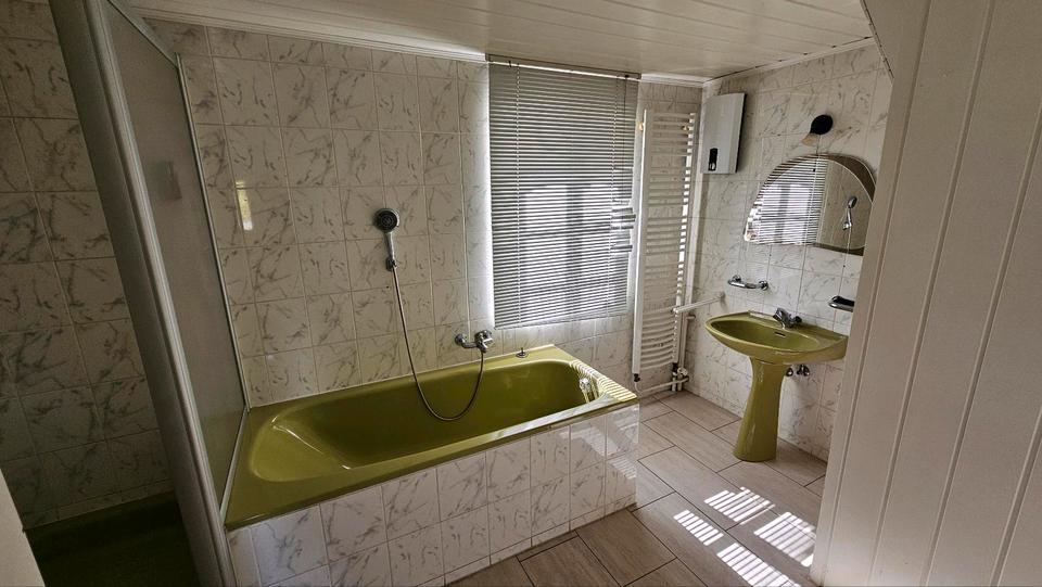 Einfamilienhaus Troisdorf - 8 Zimmer, 230 m&sup2;, 590.000&euro; | Angebot:25861554