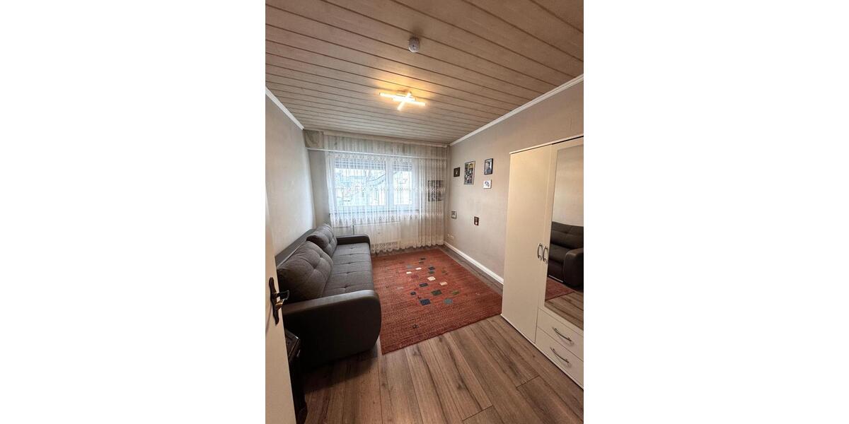 Erdgeschoßwohnung Kerpen - 3 Zimmer, 73 m&sup2;, 220.000&euro; | Angebot:25408305