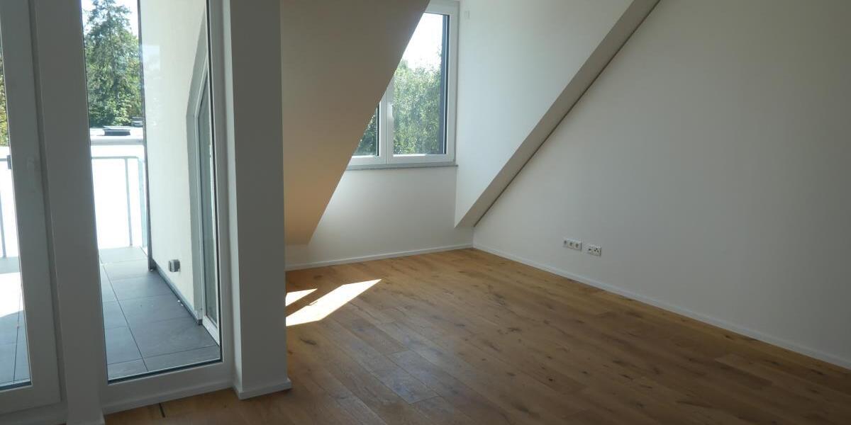 Neue Dachgeschosswohnung mit Flair im Energiesparhaus mit moderner Heiztechnik in Bonn - Dachgeschoßwohnung Bonn Dransdorf | Angebot:26817926