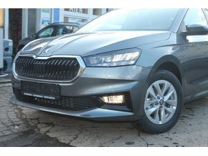 Skoda Fabia TSi Alu PDC LED 5-JahreGara SOFORT !! 8 km 19.595 &euro; Bonn 53225