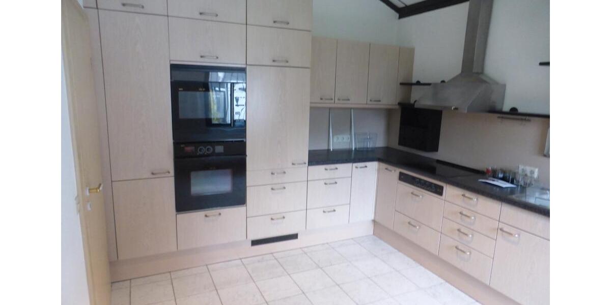 Reihenhaus Bonn Tannenbusch - 3 Zimmer, 110 m&sup2;, 425.000&euro; | Angebot:26637385