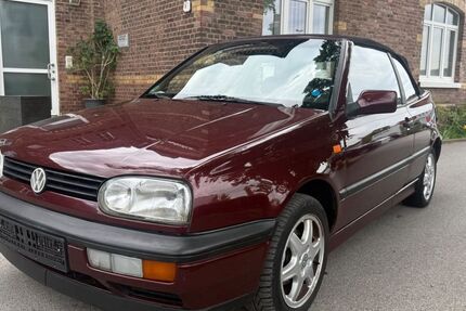 VW Golf 194.000 km 3.490 &euro; Düren 52349