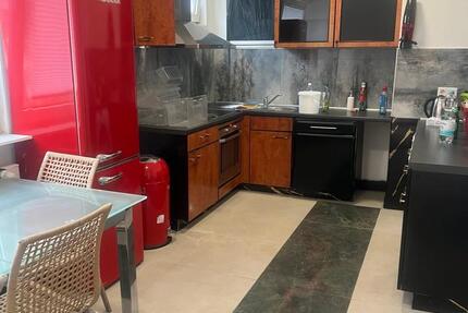 Wohnung Niederkassel - 2 Zimmer, 55 m&sup2;, 1.100&euro; | Angebot:26620004