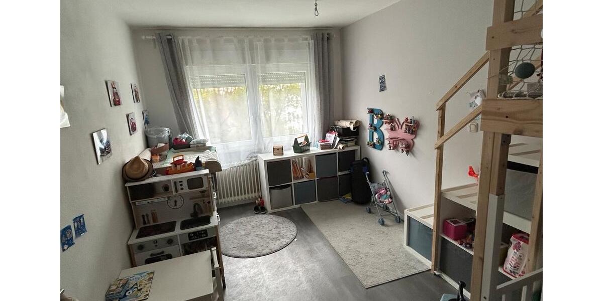 Etagenwohnung Erftstadt - 3 Zimmer, 63 m&sup2;, 179.000&euro; | Angebot:26102294