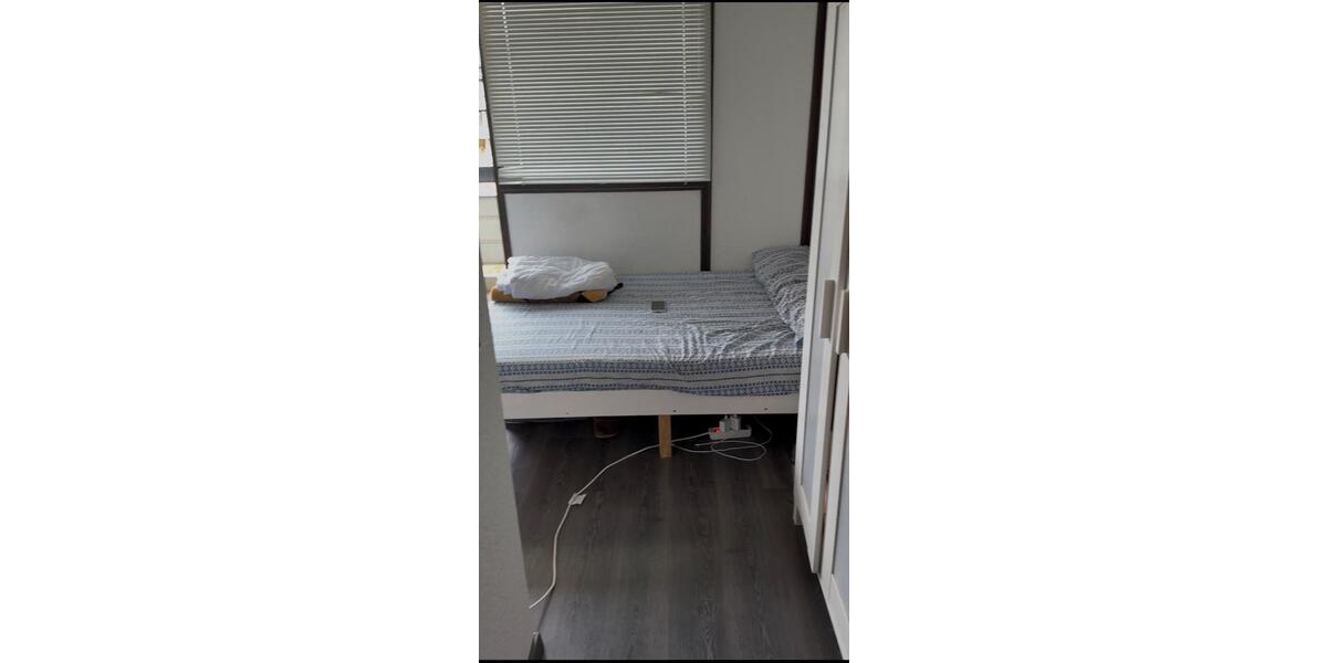 Etagenwohnung Köln Lindenthal - 1 Zimmer, 30 m&sup2;, 840&euro; | Angebot:25611940