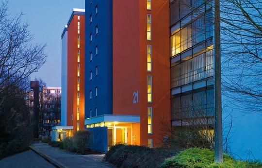 Etagenwohnung Bonn Bad Godesberg - 2 Zimmer, 62 m&sup2;, 199.000&euro; | Angebot:26321310