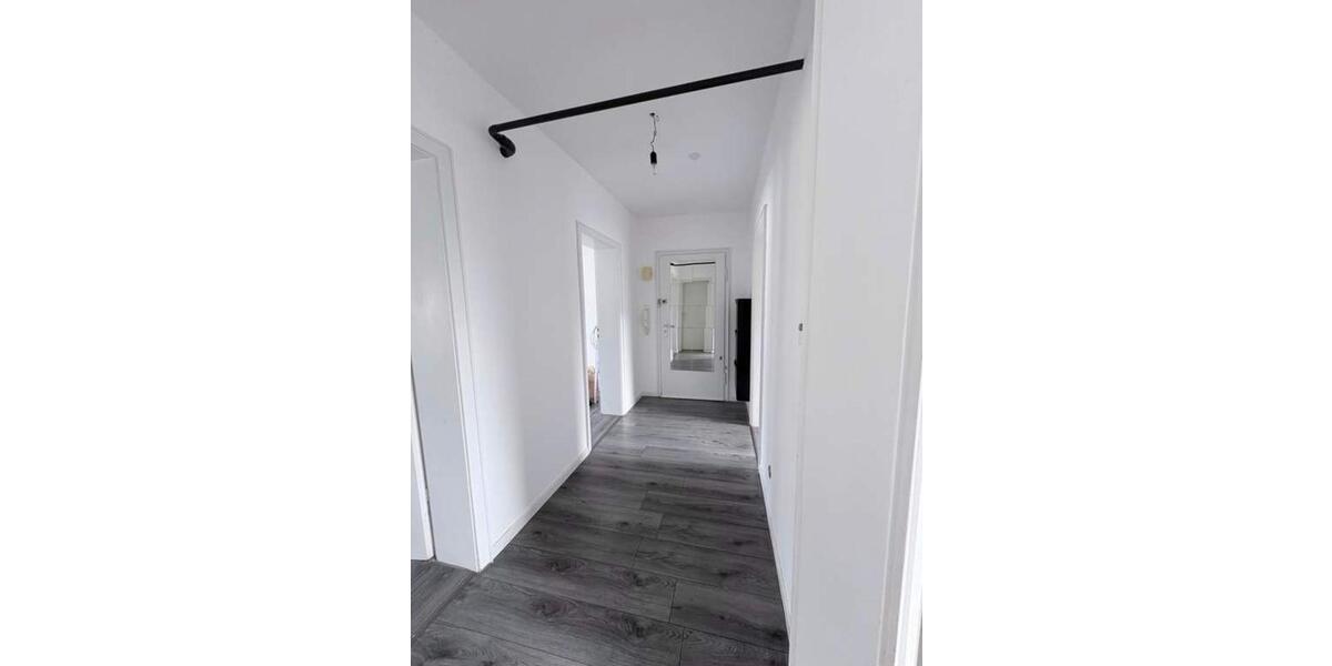 Etagenwohnung Köln Lindenthal - 3 Zimmer, 67 m&sup2;, 1.928&euro; | Angebot:26030049