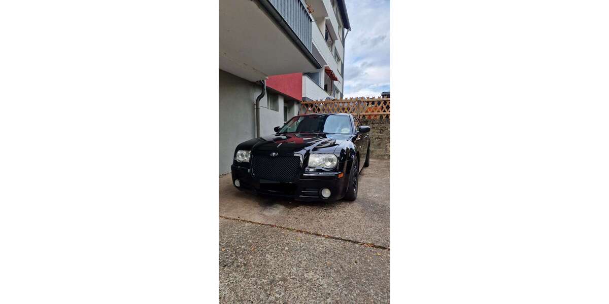Chrysler 300C 291.000 km 4.100 &euro; Porz (Köln) 51143