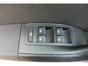 Seat Ateca FR 1,5 TSi DSG Navi AHK Standh LED 12.000 km 32.350 &euro; Bonn 53225