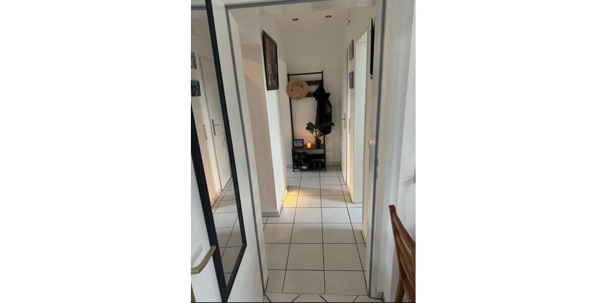 Etagenwohnung Köln Kalk - 1 Zimmer, 15 m&sup2;, 550&euro; | Angebot:25992984