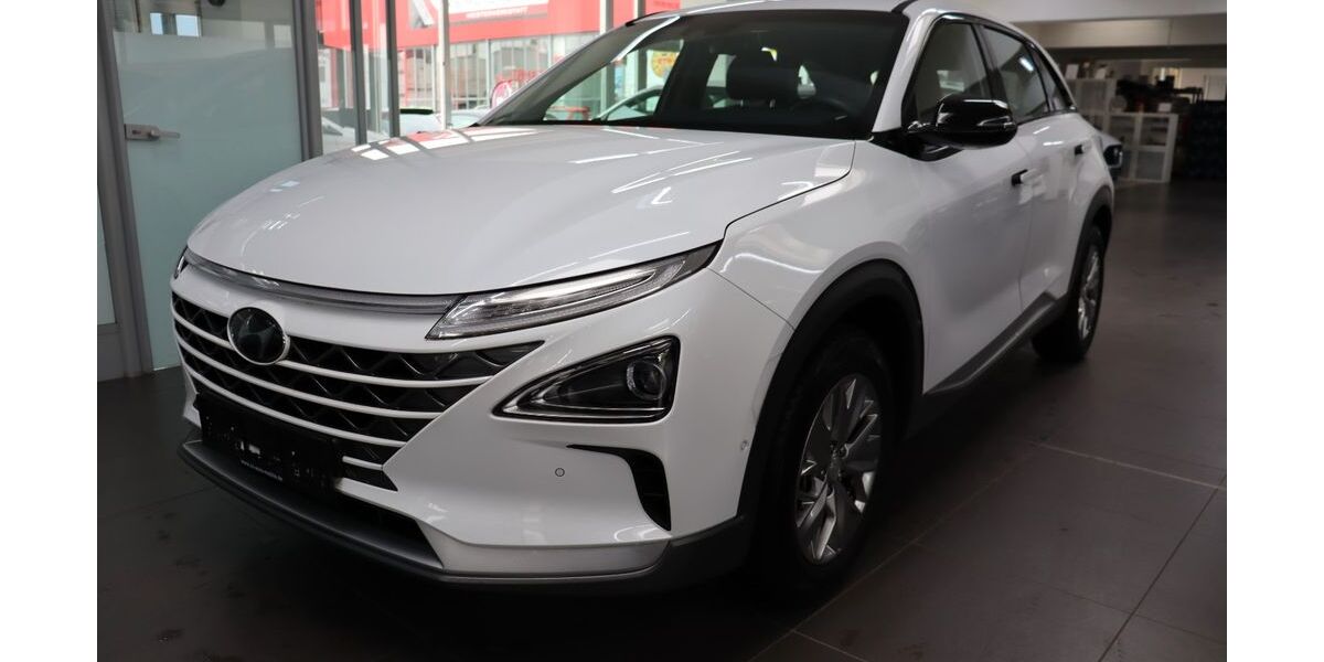 Hyundai NEXO 24.612 km 22.950 &euro; Düren 52349
