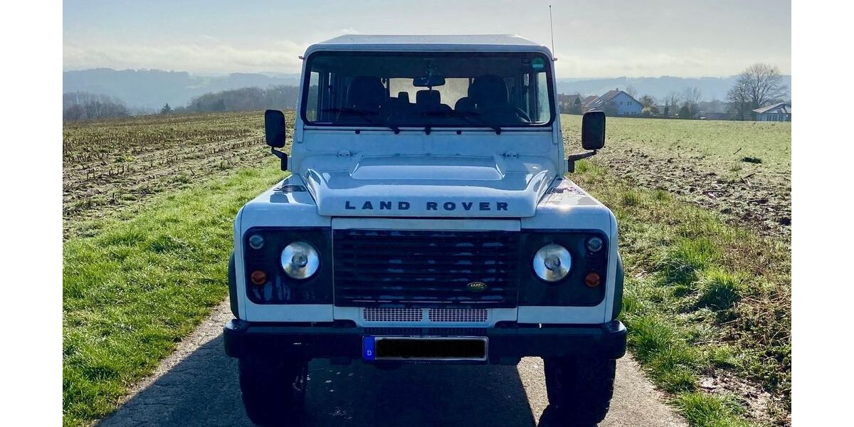 Land Rover Defender 226.000 km 26.900 &euro; Lohmar 53797