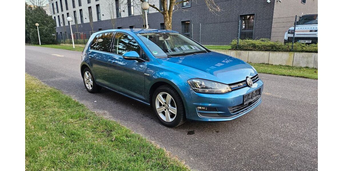 VW Golf 199.980 km 7.195 &euro; Köln 50827