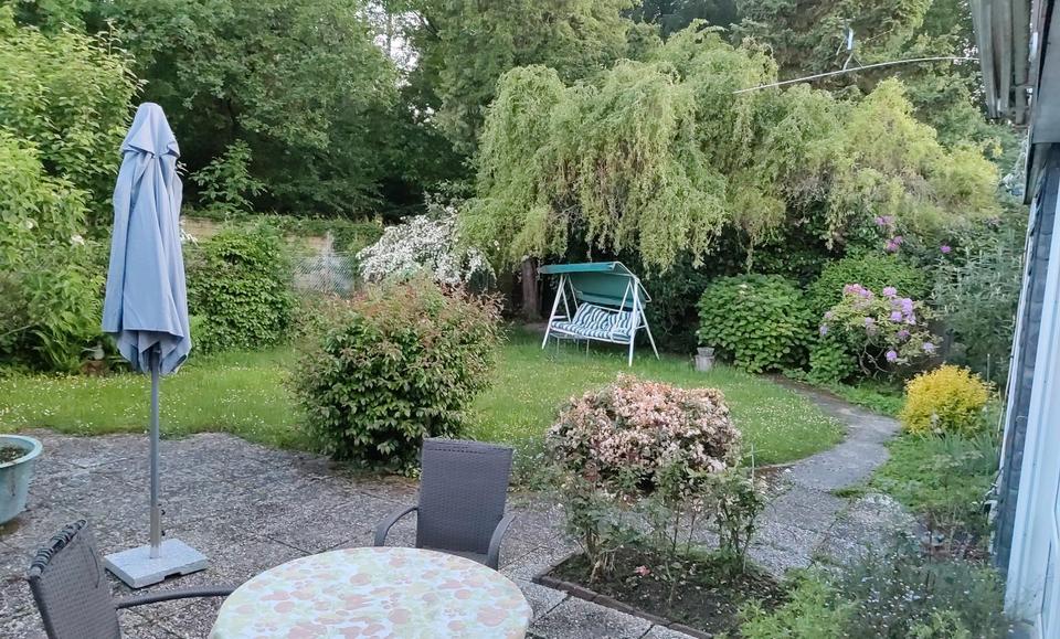 Bungalow Bonn Bad Godesberg - 9 Zimmer, 210 m&sup2;, 3.500&euro; | Angebot:26682763