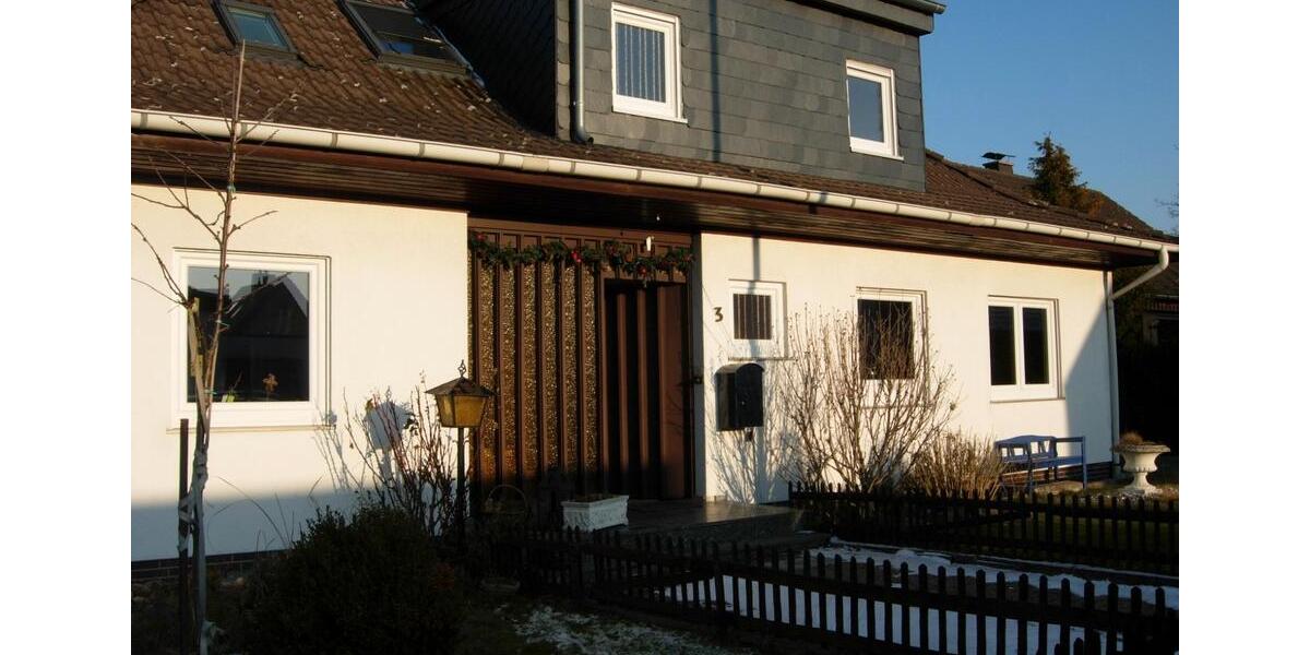 Einfamilienhaus Meckenheim - 6.5 Zimmer, 168 m&sup2;, 595.000&euro; | Angebot:26823905