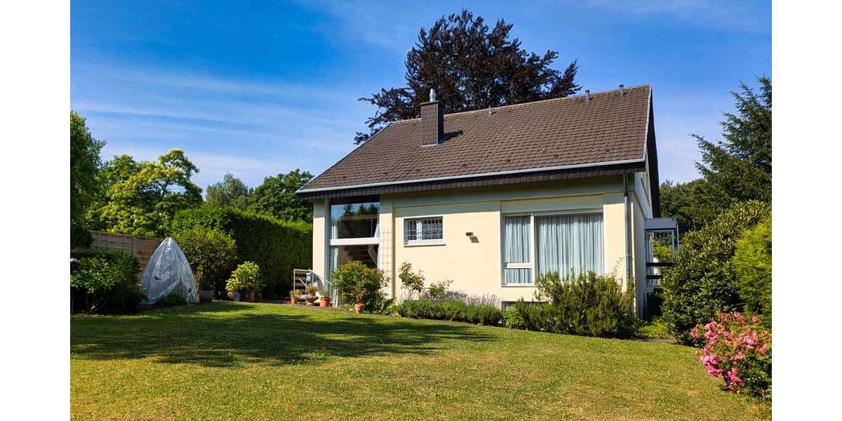 Einfamilienhaus Bonn Gielgen - 7 Zimmer, 200 m&sup2;, 789.000&euro; | Angebot:25459074