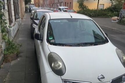 Nissan Micra 98.200 km 3.450 &euro; Köln 50825