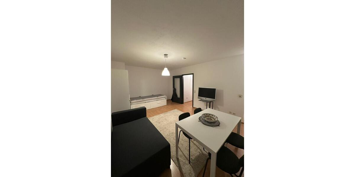 Etagenwohnung Köln Rodenkirchen - 1.5 Zimmer, 24 m&sup2;, 750&euro; | Angebot:24804951