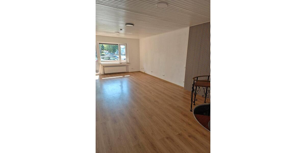 Erdgeschoßwohnung Düren - 4 Zimmer, 101 m&sup2;, 870&euro; | Angebot:26688553