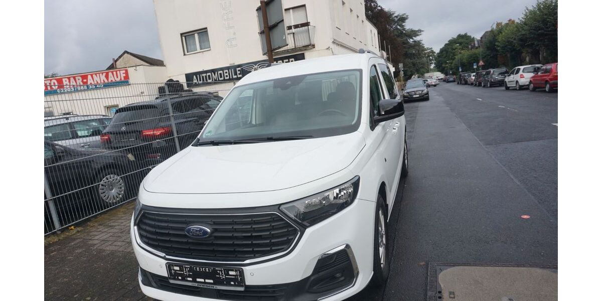 Ford Grand Tourneo 140.000 km 17.999 &euro; Köln 51143