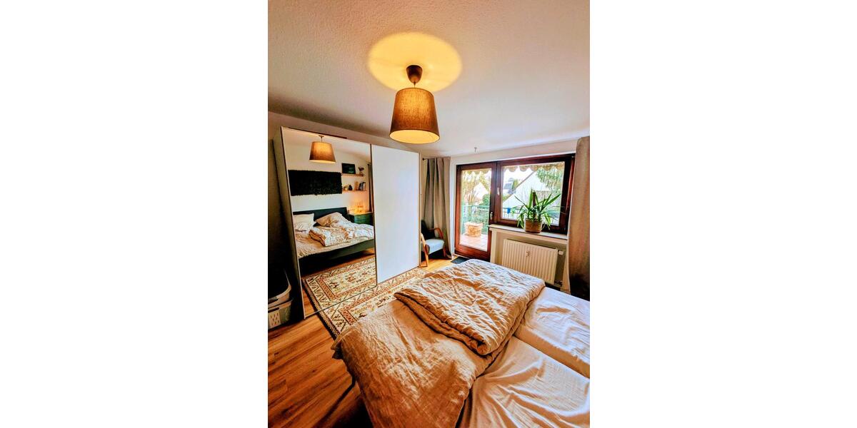 Etagenwohnung Köln Lindenthal - 3 Zimmer, 65 m&sup2;, 1.200&euro; | Angebot:26040260