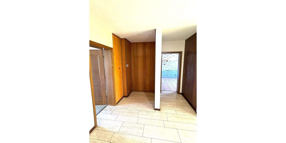 Einfamilienhaus Niederkassel - 6 Zimmer, 200 m&sup2;, 495.000&euro; | Angebot:25663636