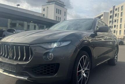 Maserati Levante 70.900 km 34.480 &euro; Köln 50829
