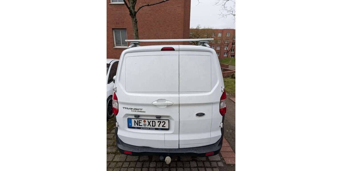 Ford Courier 92.000 km 7.900 &euro; Köln 50765