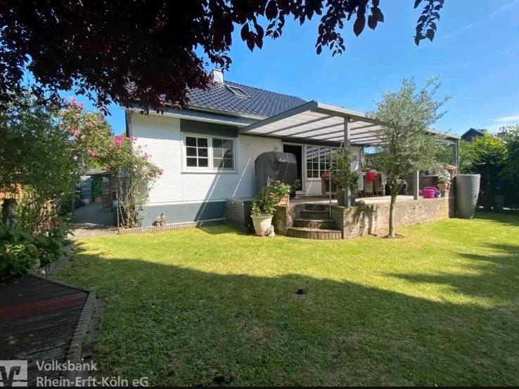 Einfamilienhaus Köln Rodenkirchen - 5 Zimmer, 129 m&sup2;, 416.000&euro; | Angebot:27111090