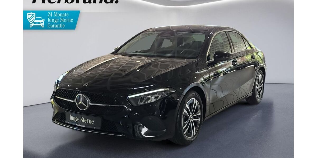 Mercedes-Benz A 180 14.210 km 29.880 &euro; Bergheim 50126