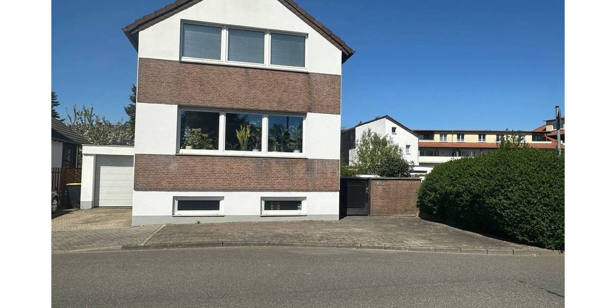 Einfamilienhaus Düren Birkesdorf - 3 Zimmer, 99 m&sup2;, 220.000&euro; | Angebot:26308540