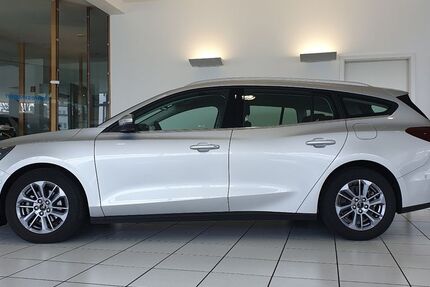 Ford Focus 53.000 km 17.250 &euro; Köln 51149