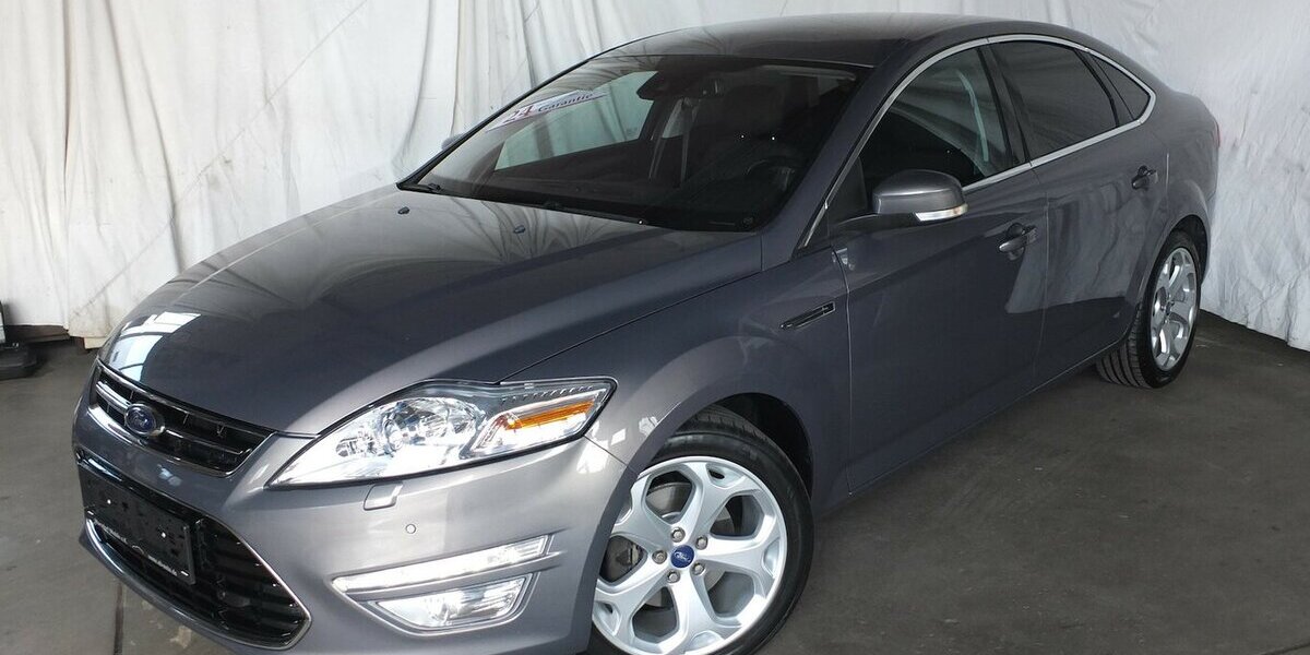 Ford Mondeo 2.0TDCi AUTOMATIC-PROBLEME NAVI XENON PDC B 143.215 km 5.500 &euro; Köln 50858