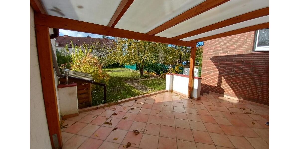 Erdgeschoßwohnung Leverkusen Bürrig - 3 Zimmer, 82 m&sup2;, 1.140&euro; | Angebot:26582035