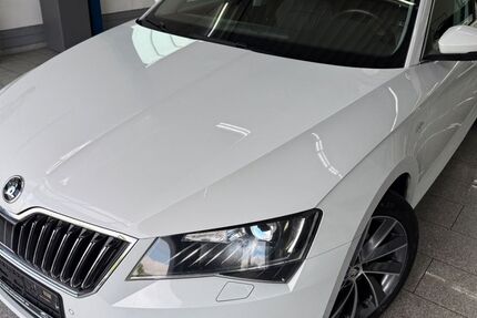 Skoda Superb 152.612 km 16.499 &euro; Köln 50829
