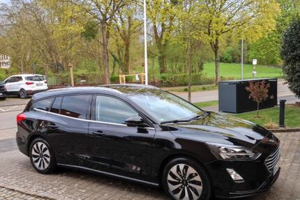 Ford Focus 61.552 km 15.299 &euro; Bedburg 50181