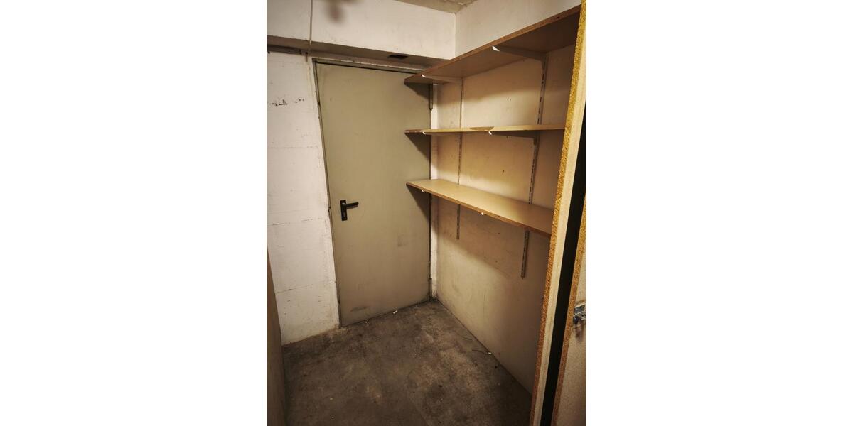 Hochparterre Köln Rodenkirchen - 3 Zimmer, 89 m&sup2;, 1.513&euro; | Angebot:25421735