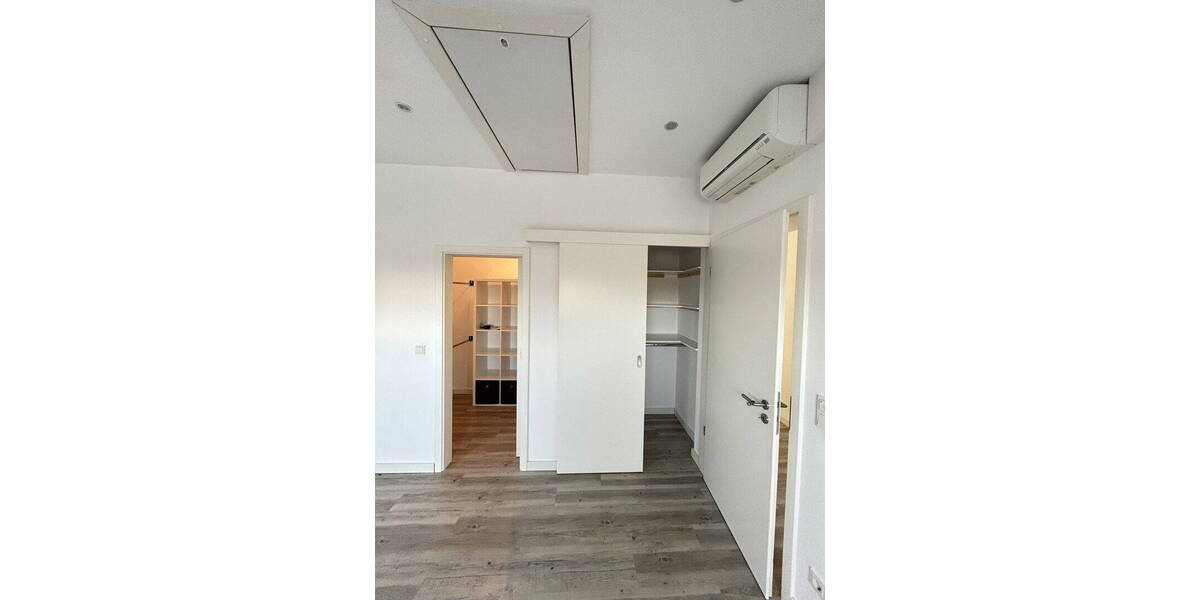 Etagenwohnung Troisdorf Müllekoven - 5 Zimmer, 226 m&sup2;, 890.000&euro; | Angebot:26117835