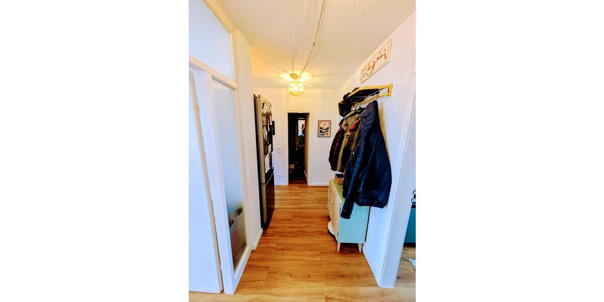 Etagenwohnung Köln Lindenthal - 3 Zimmer, 65 m&sup2;, 1.200&euro; | Angebot:26040260