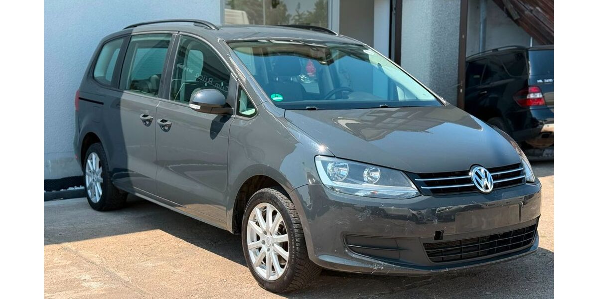 VW Sharan 182.000 km 6.490 &euro; Euskirchen 53881