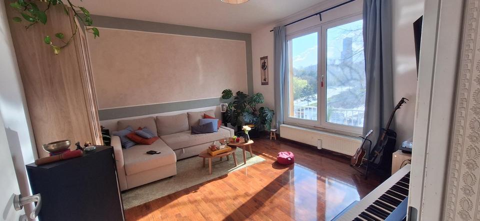 Etagenwohnung Köln Ehrenfeld - 2 Zimmer, 60 m&sup2;, 870&euro; | Angebot:25854409