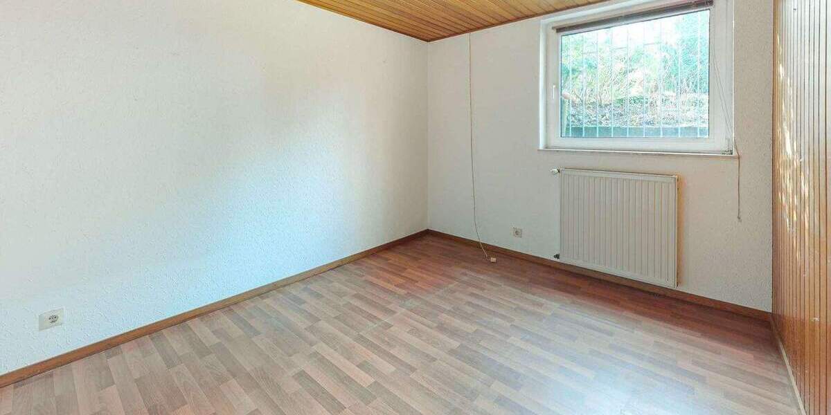 Mehrfamilienhaus, Wohnhaus Köln Brück - 8 Zimmer, 210 m&sup2;, 729.000&euro; | Angebot:25678114