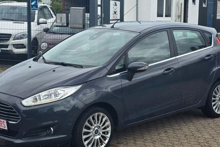 Ford Fiesta 217.613 km 2.500 &euro; Düren 52353
