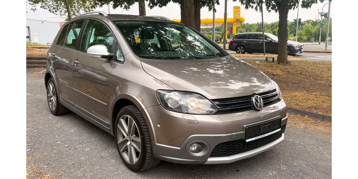 VW Golf 181.000 km 4.999 &euro; Köln 51107
