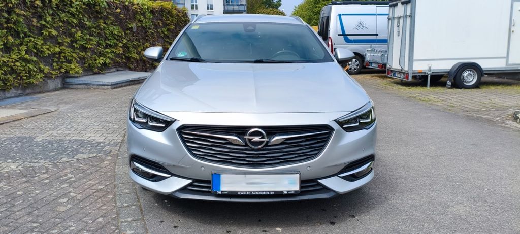 Opel Insignia 87.000 km 15.600 &euro; Köln 51149