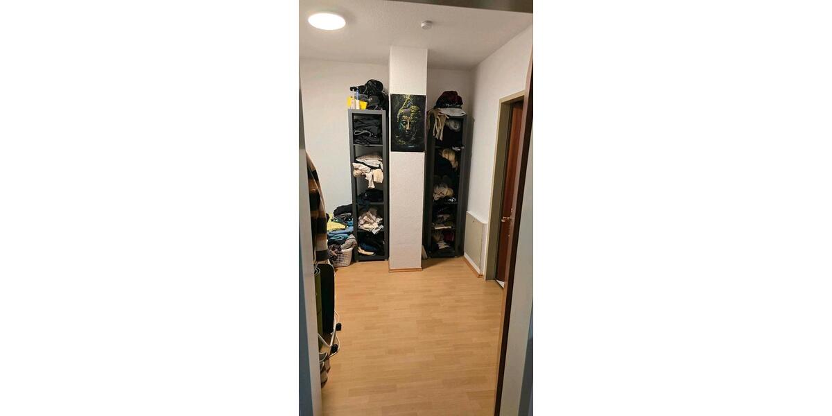 Etagenwohnung Sankt Augustin - 2 Zimmer, 70 m&sup2;, 4.000&euro; | Angebot:25903107