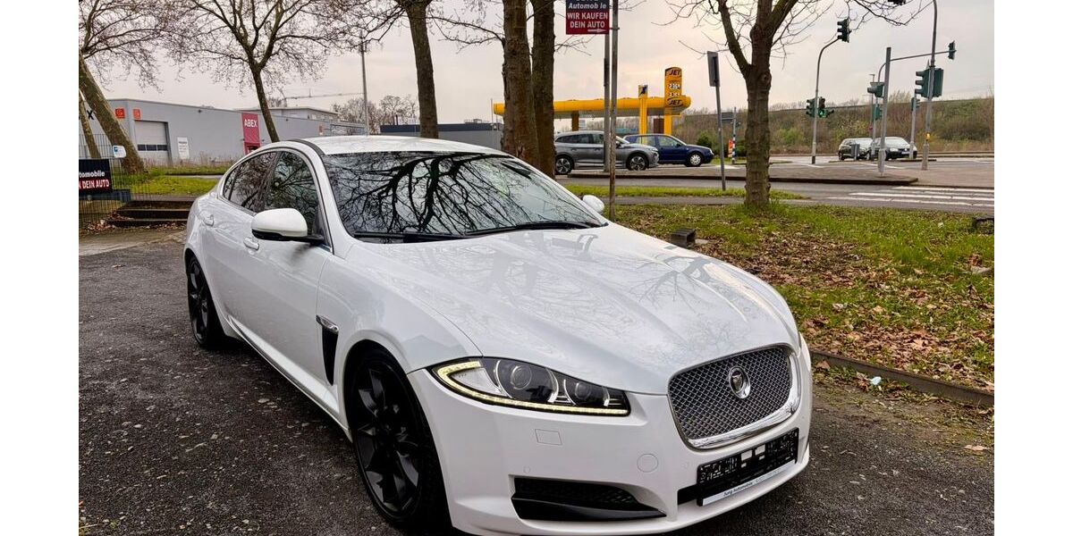 Jaguar XF 188.000 km 8.999 &euro; Köln 51107