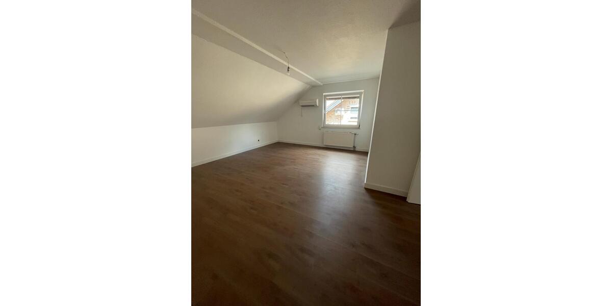 Doppelhaushälfte Wesseling - 4 Zimmer, 130 m&sup2;, 549.000&euro; | Angebot:27094943