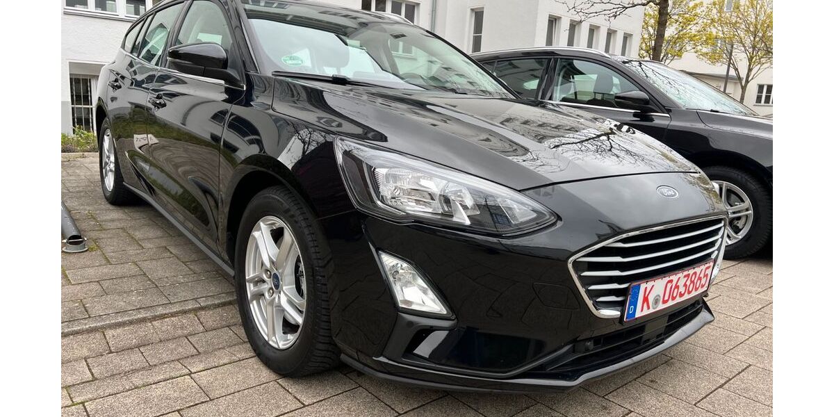 Ford Focus 35.350 km 15.900 &euro; Köln 50829