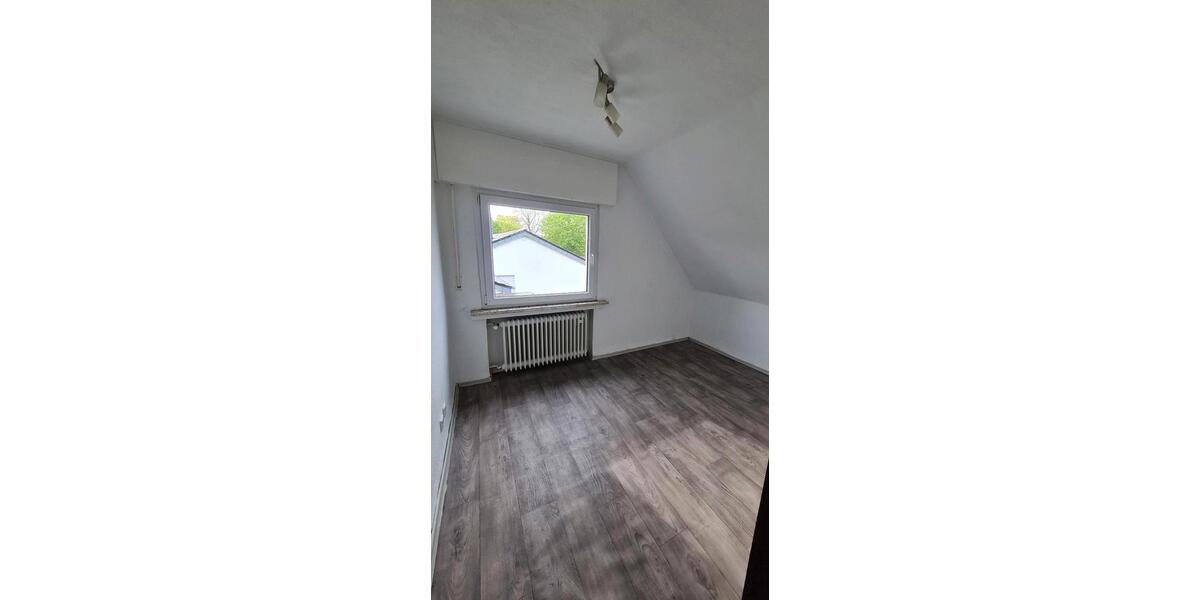 Etagenwohnung Troisdorf Bergheim - 3 Zimmer, 57 m&sup2;, 900&euro; | Angebot:26551102